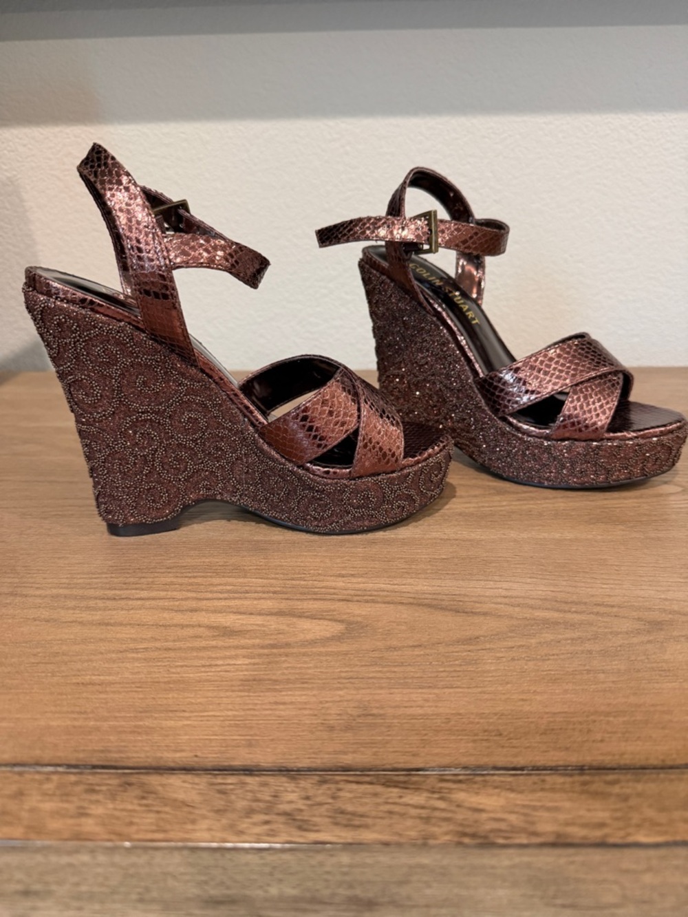 🎀 Colin Stuart Brand New Women's Metallic Brown Platform Wedge Sandal Heels 5”🎀